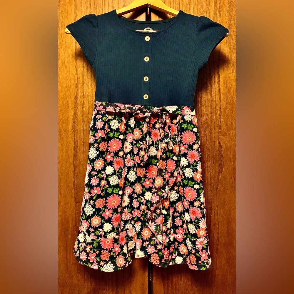 Wonder nation girls size M (7-8) casual knee length sundress